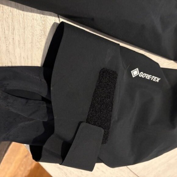 Backcountry CrestCarver GORE-TEX Shell Jacket – Men’s XL – Black – Worn Once - Picture 7 of 12